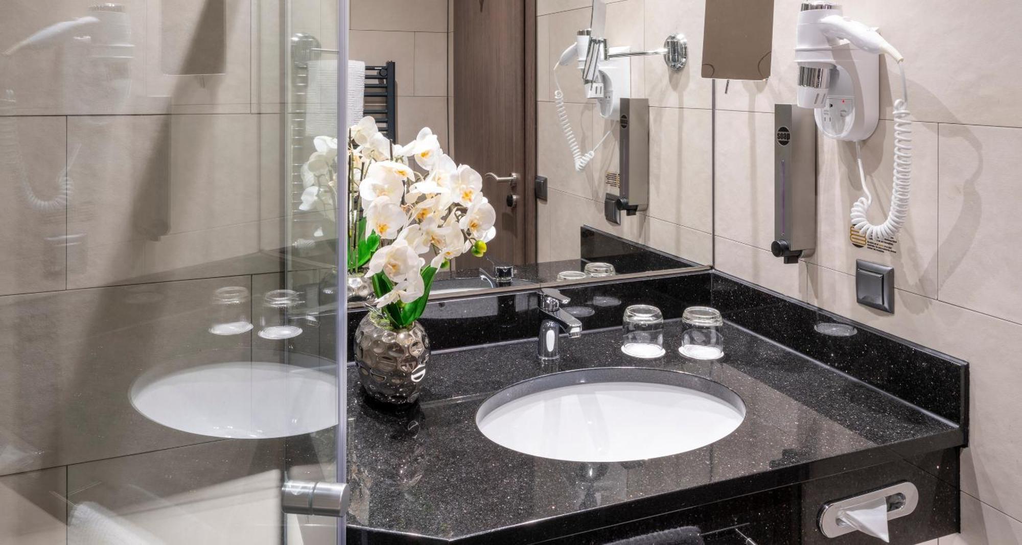 Plaza Premium Parkhotel Hotel